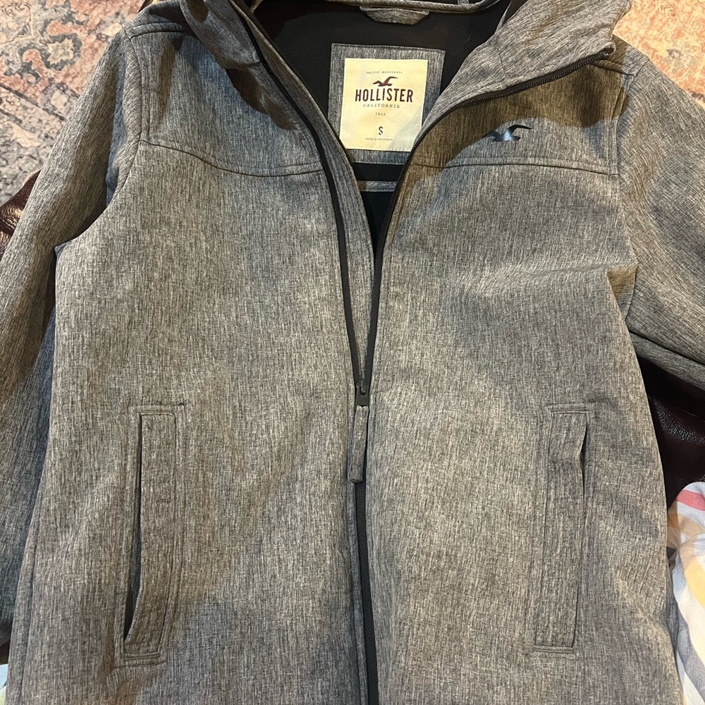 Hollister Men's Heather Gray Windbreaker